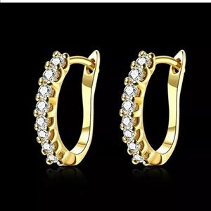 18k yellow gold diamond earrings